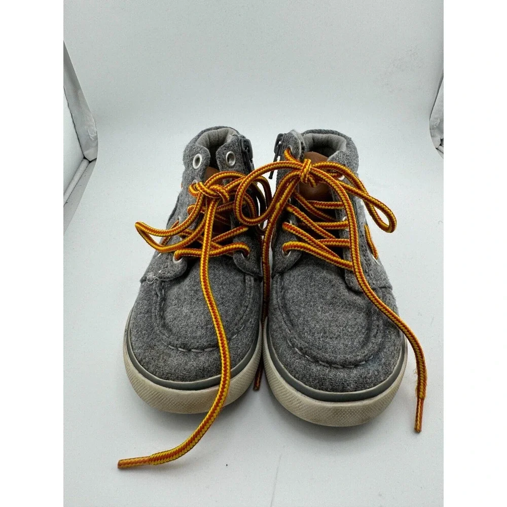Gap Kids Boys Sneakers‎ Shoes Size 7 Oxide Gray Flannel High-Top Lace Up Casual